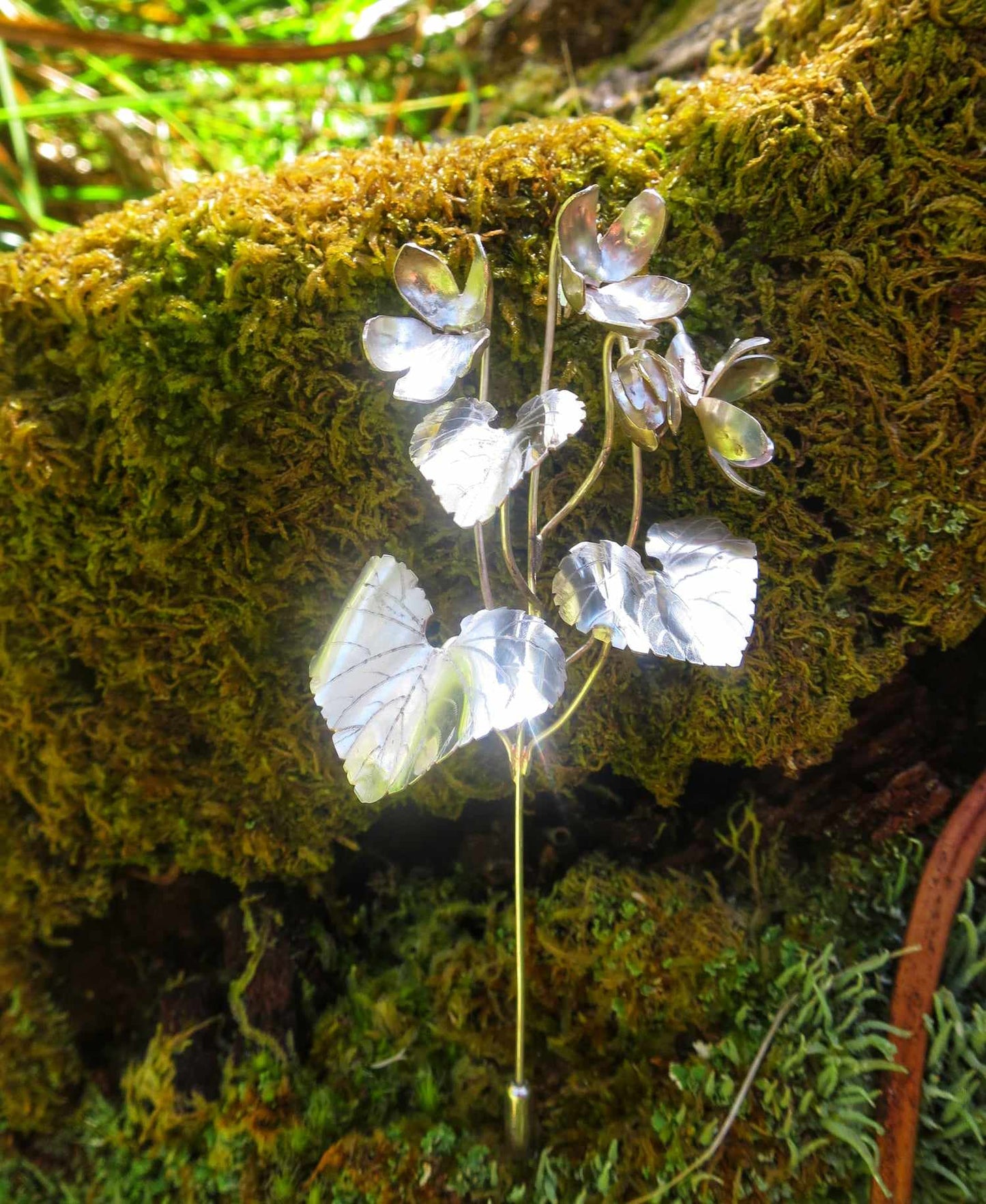 Sweet Violets Stick Pin