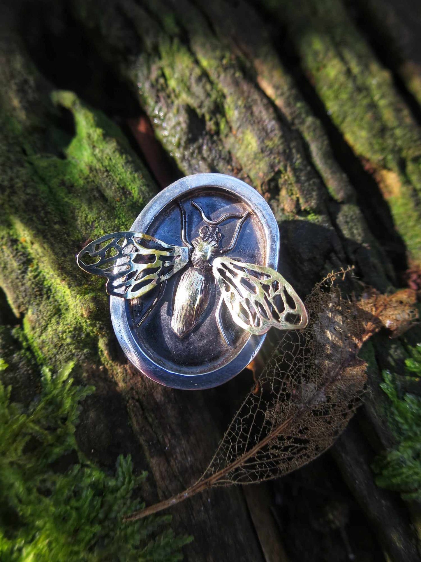 Bee Ring