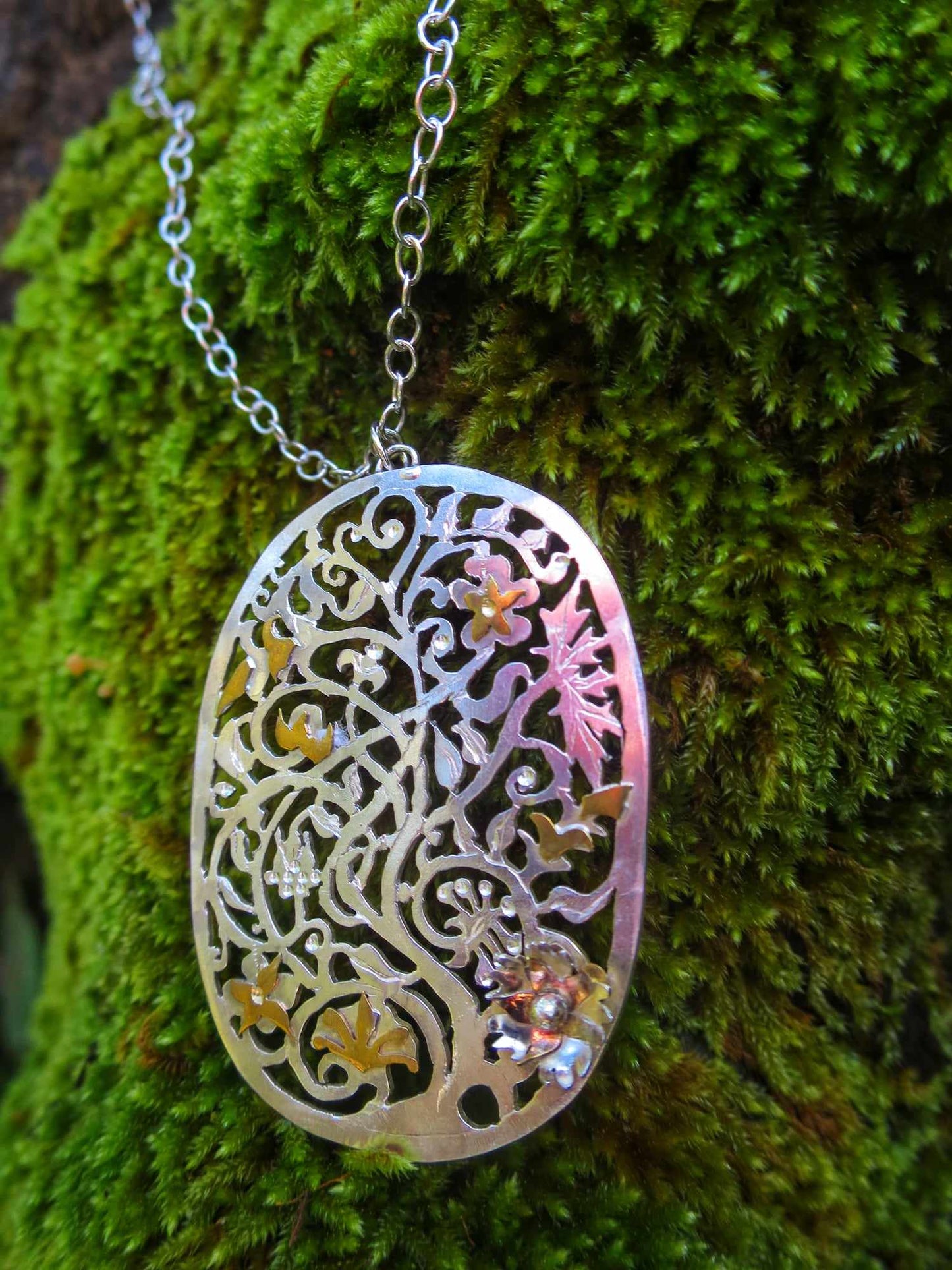 The Tree of Amalion Pendant